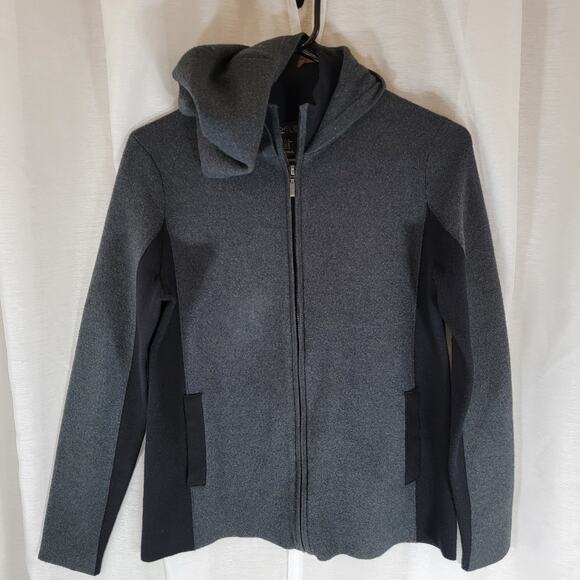 Womens Zip Up Hoodie Sweater Gray Black Casual Athleisure Size Medium Colorblock - Picture 1 of 6